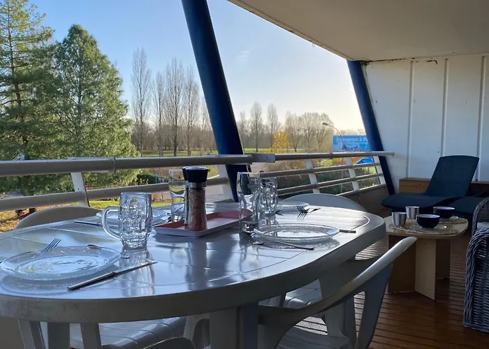 L'hermione Dienville